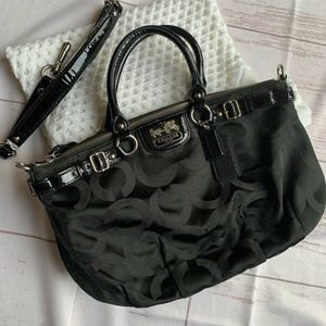 Coach Madison satchel shoulder bag black with removable strap like new condition